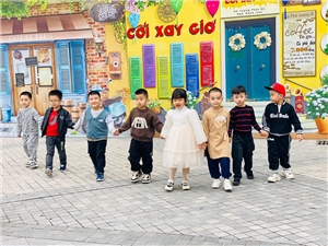 Hoạt động trải nghiệm thực tế tại Phố Đèn Lồng - Diamond Hill  